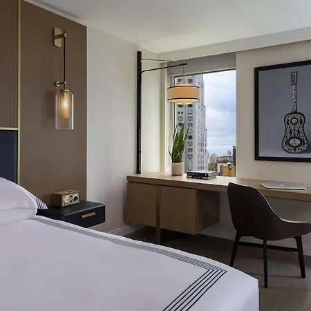 Thompson Central Park New York, By Hyatt Exterior photo